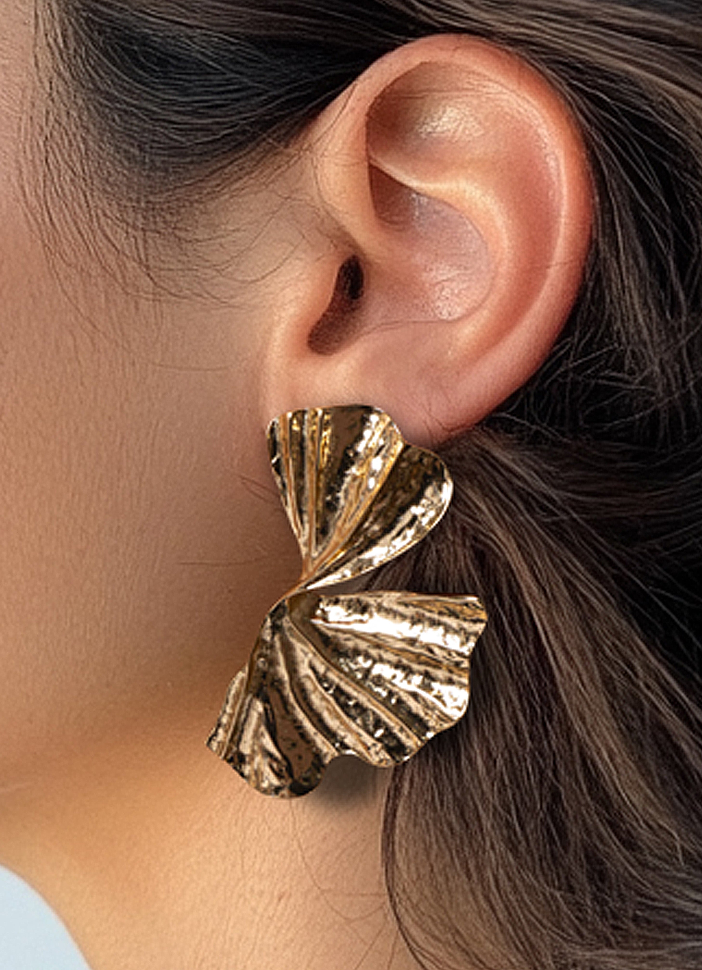 Twist Fan Drop Earrings