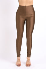 High Waisted shiny nylon leggings in Plus Size