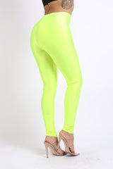 High Waisted shiny nylon leggings in Plus Size