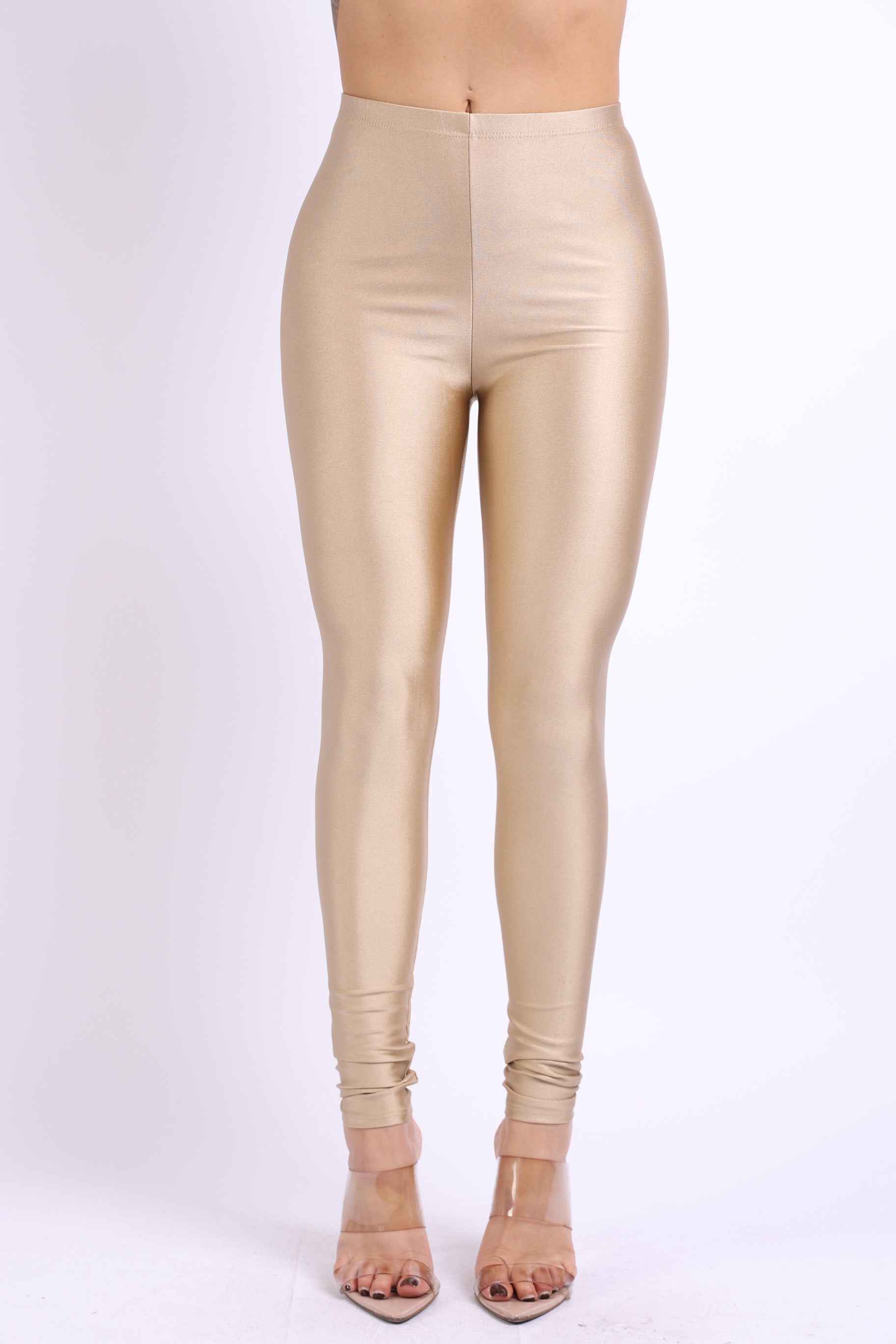 High Waisted shiny nylon leggings in Plus Size