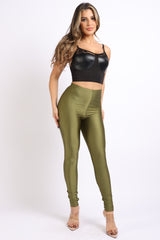 High Waisted shiny nylon leggings in Plus Size