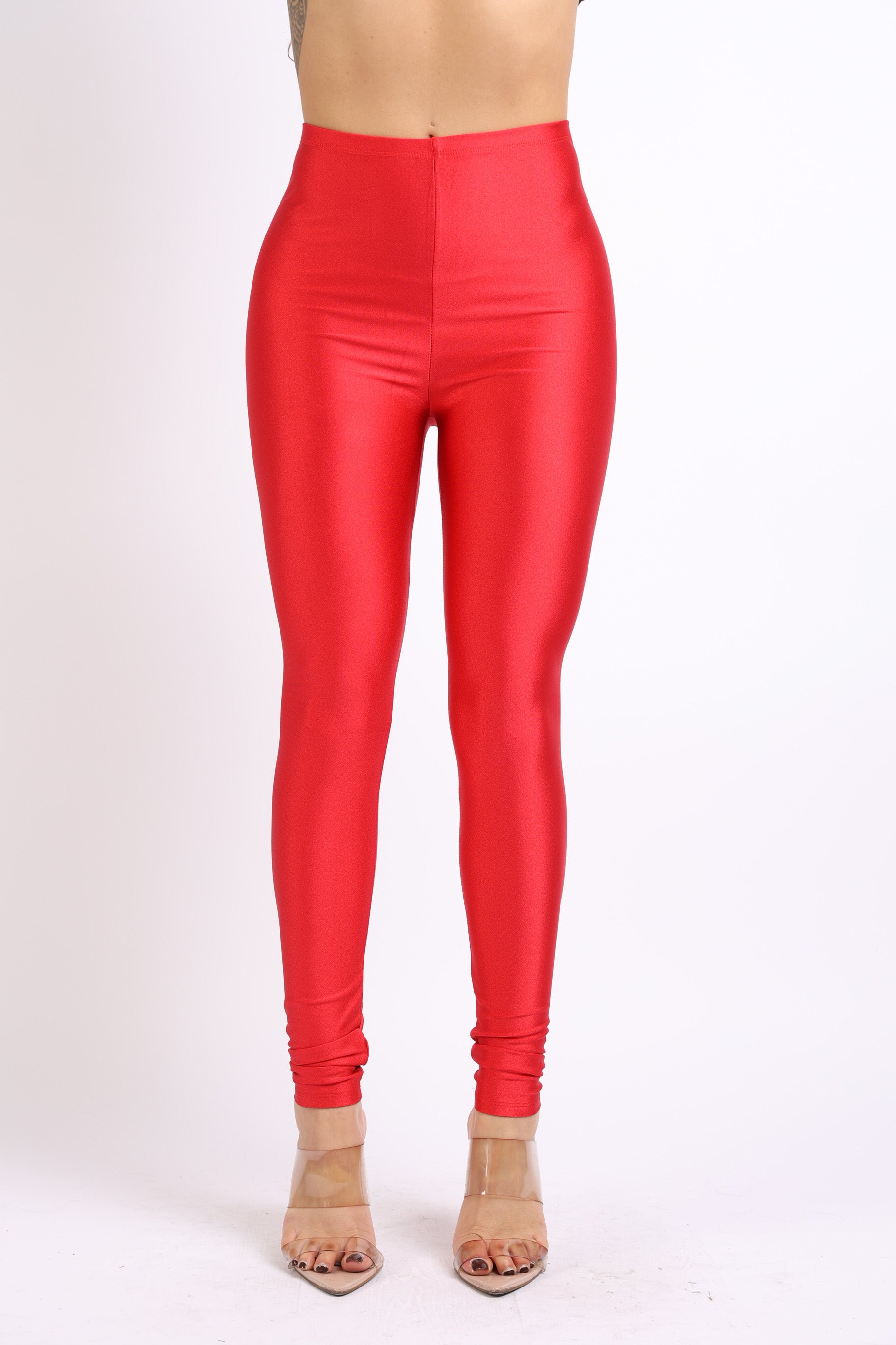 Highwaisted shiny nylon leggings