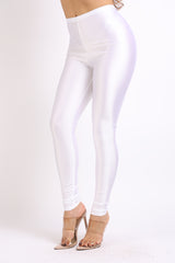 High Waisted shiny nylon leggings in Plus Size