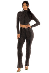 mineral washed long sleeve top and pants set.