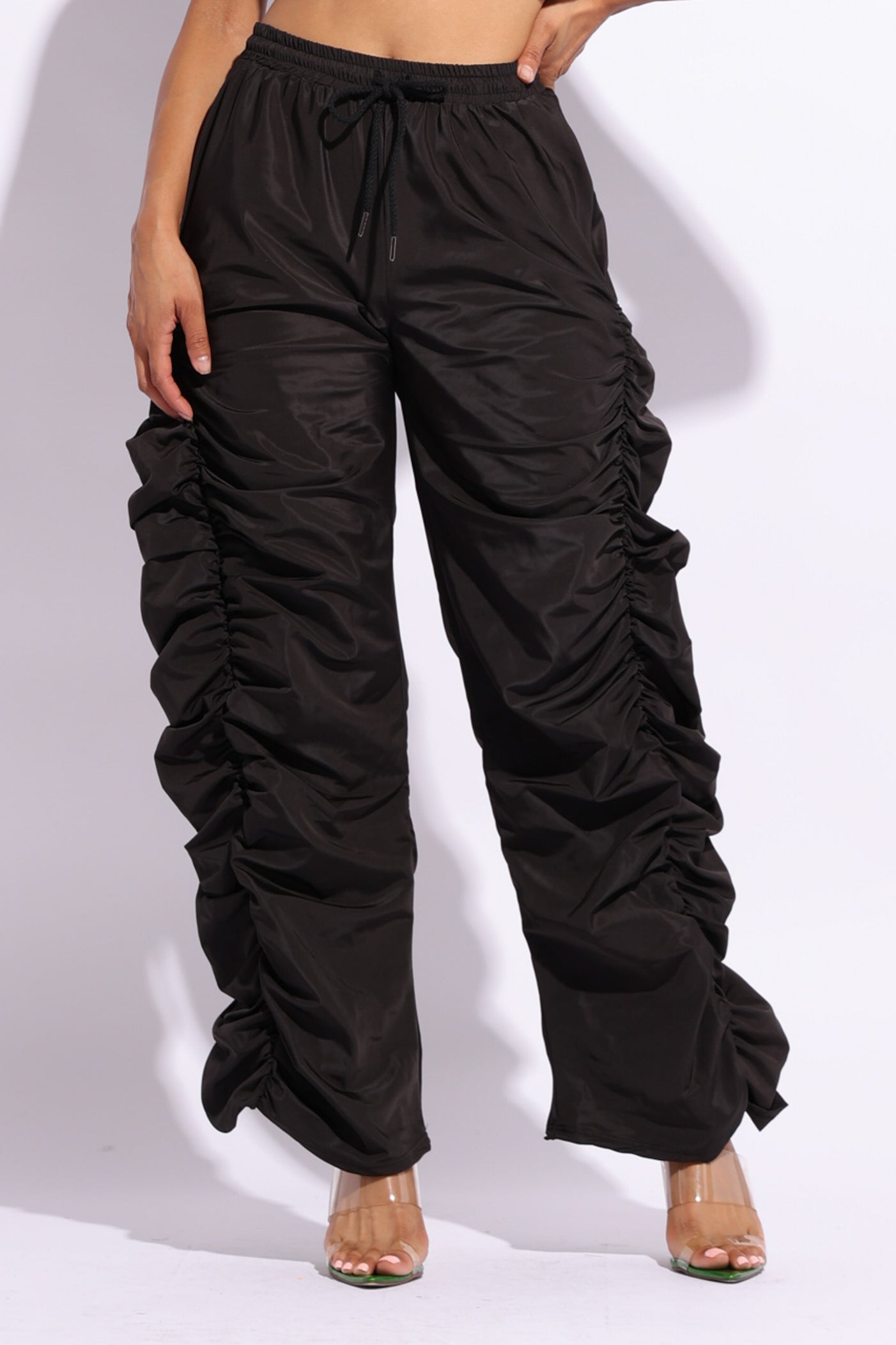 Shirring pants