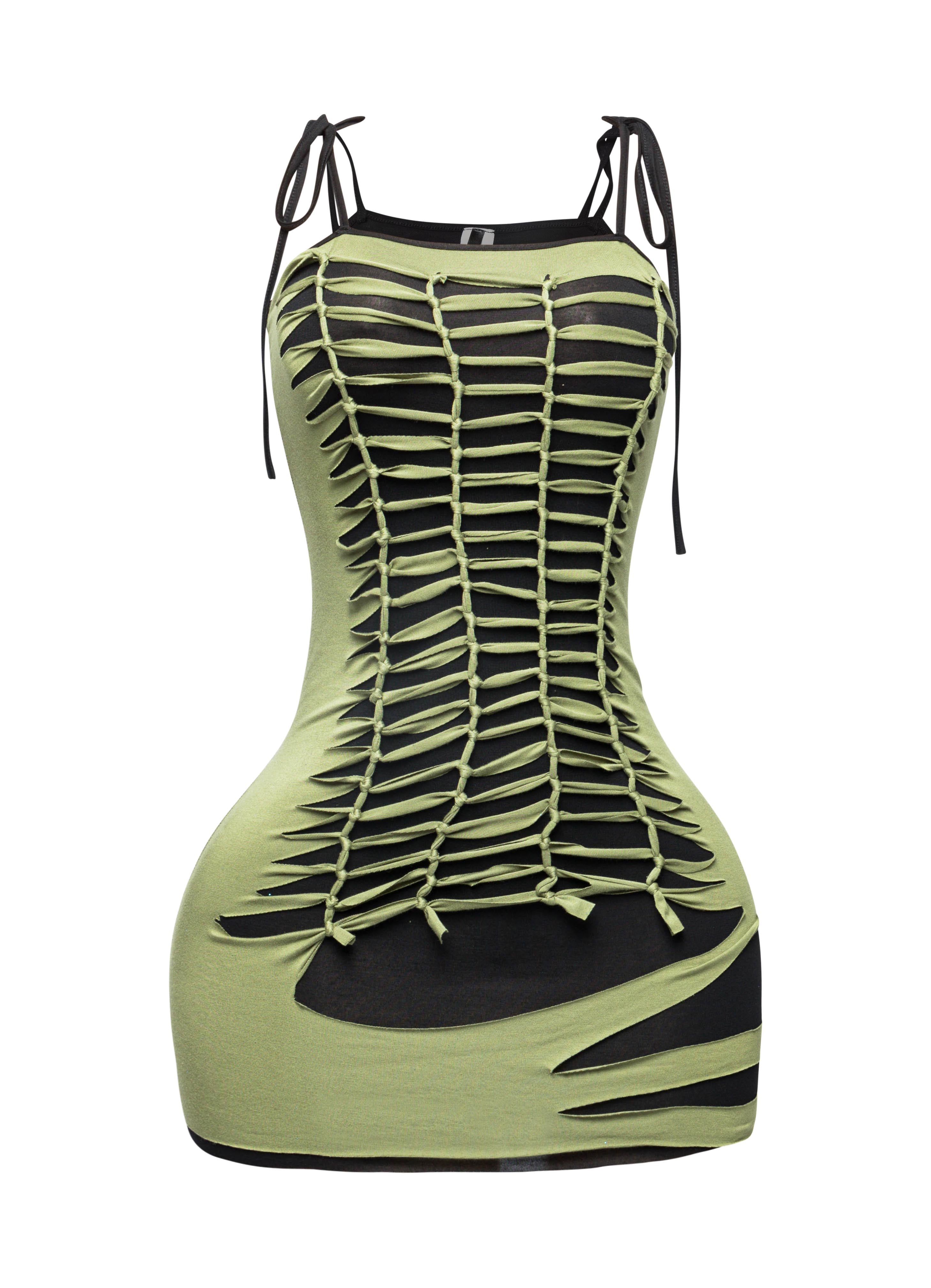 Cut out detailed dress