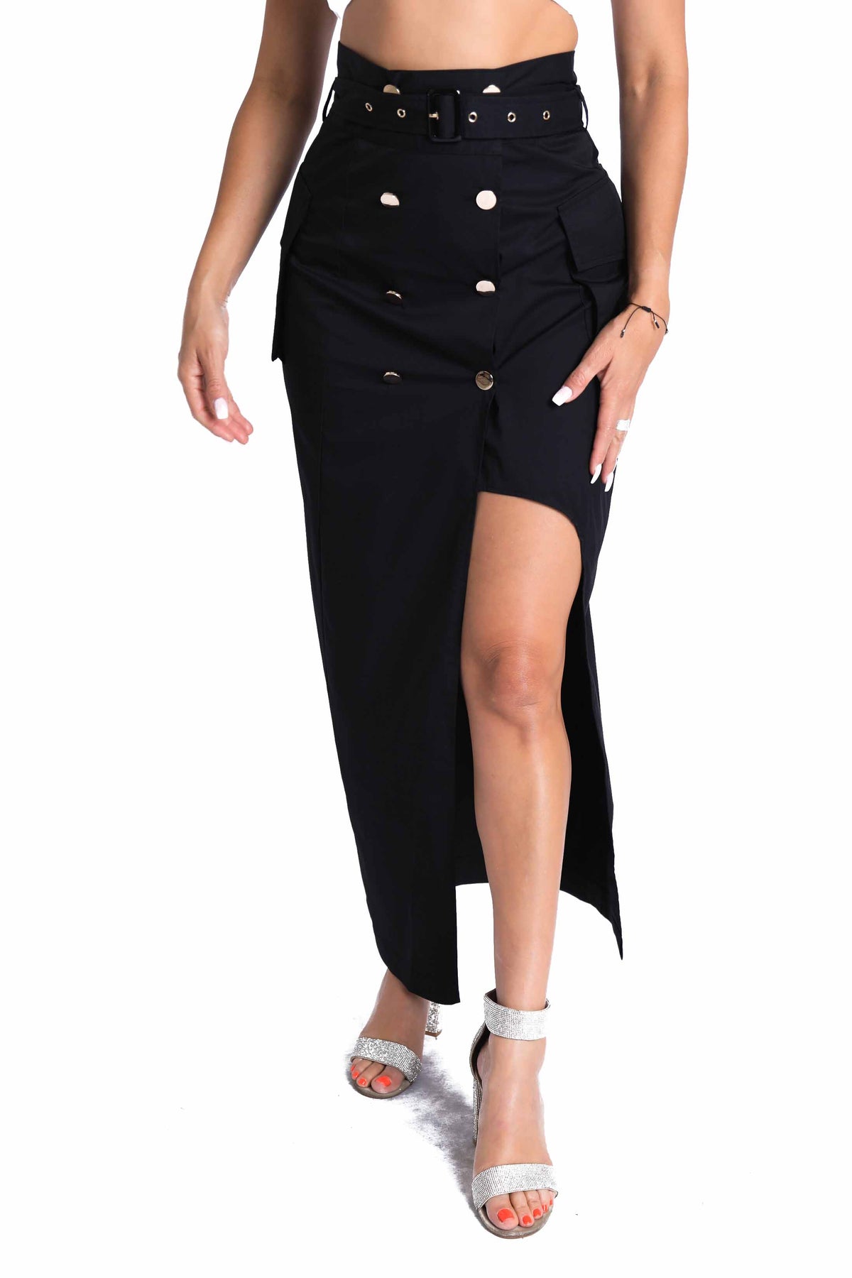 Trench Maxi skirt with high slit with button detail