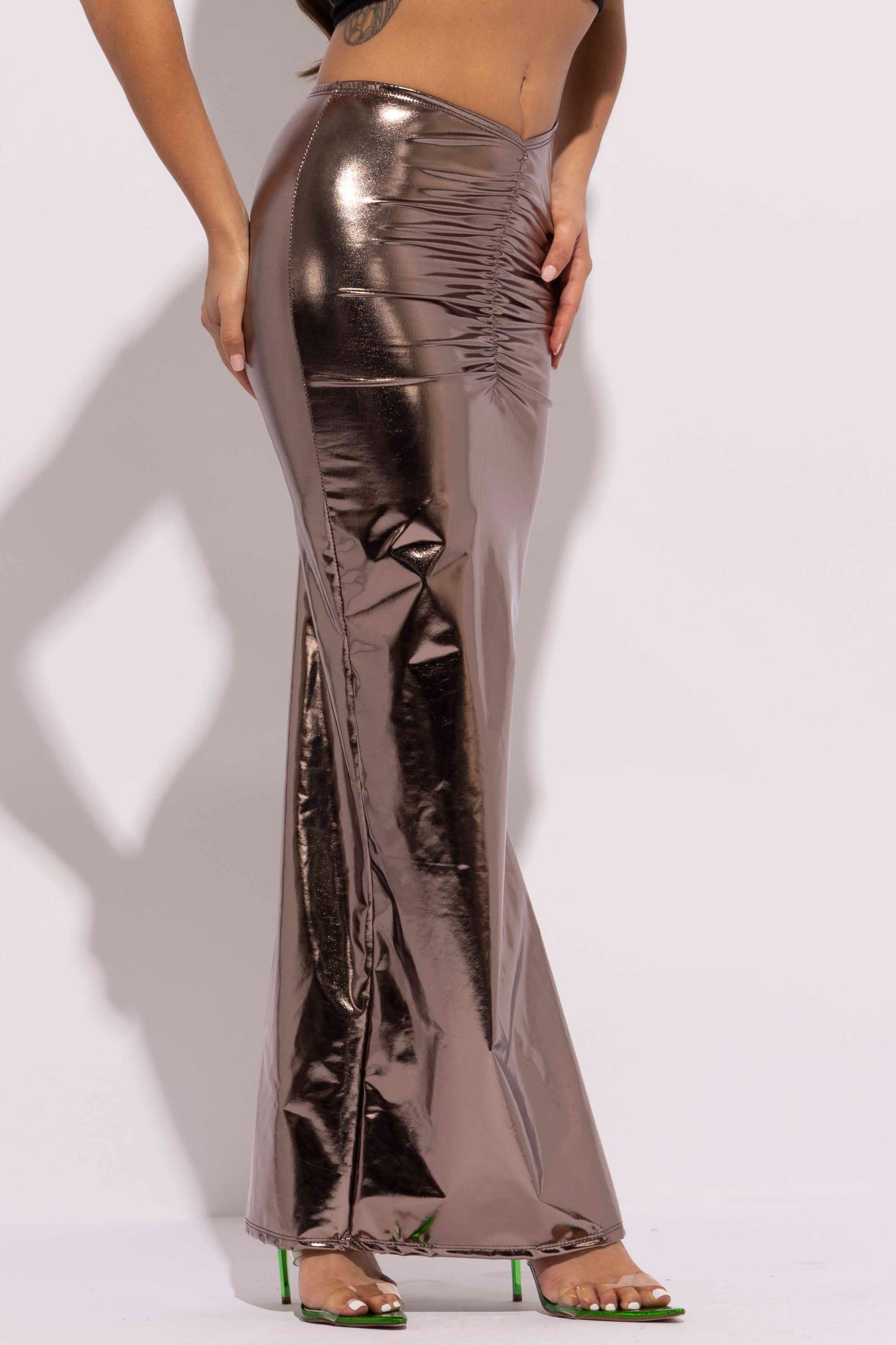 Metallic ruched maxi skirt