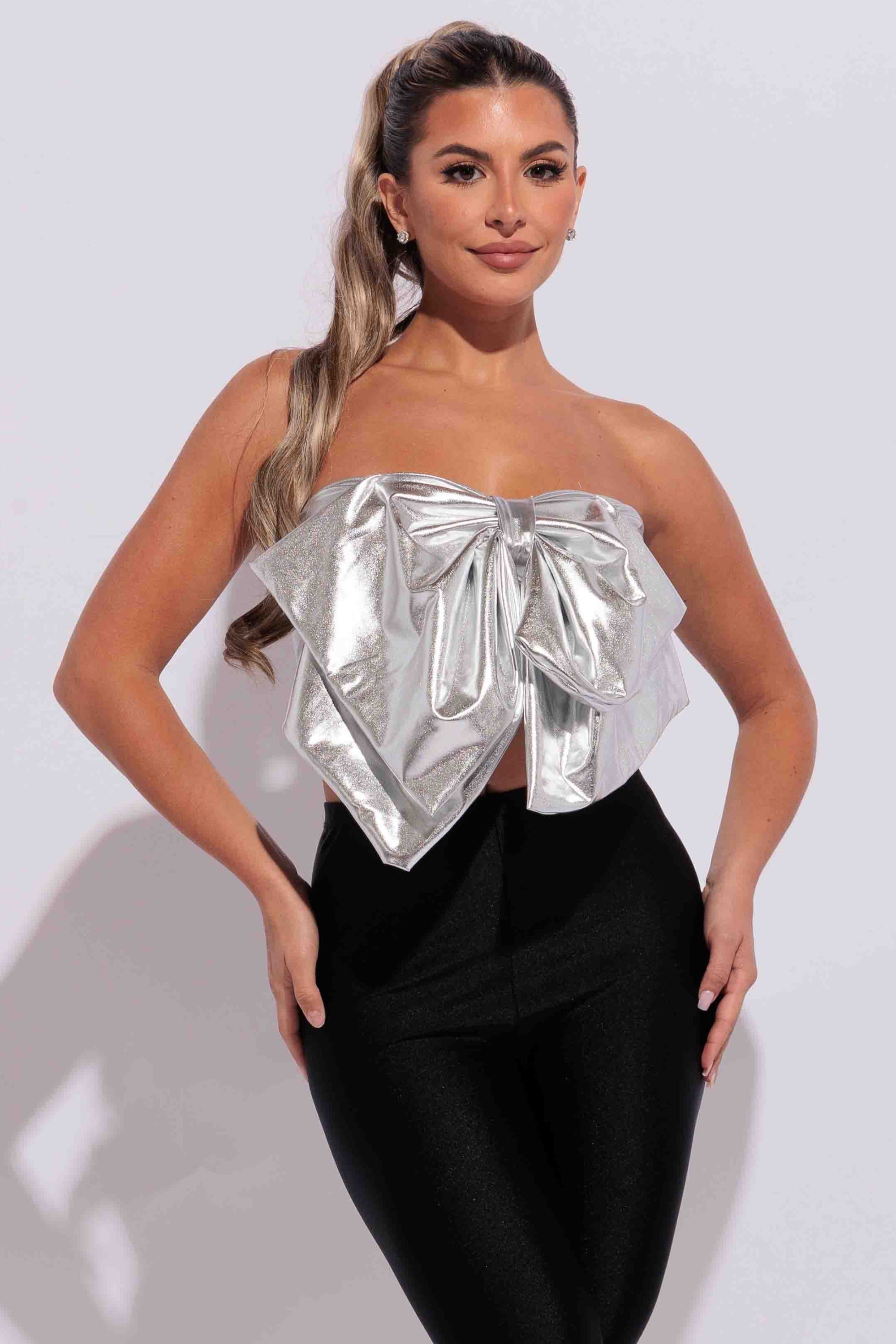 Super size bow sleeveless tube top