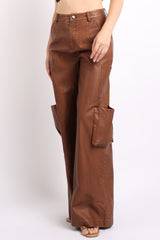 Wide leg pants with pockets