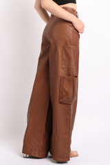 Wide leg pants with pockets