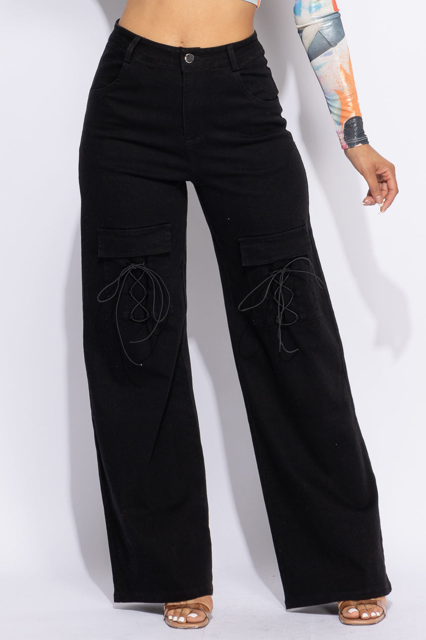 Lace up detailed pants