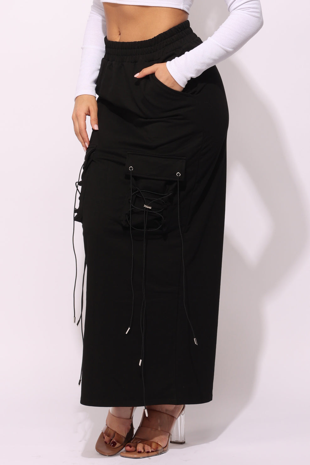 Lace up detailed pocket maxi skirt