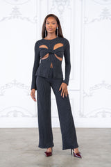 Rib fabric twisted front cut out detailed top & pants set